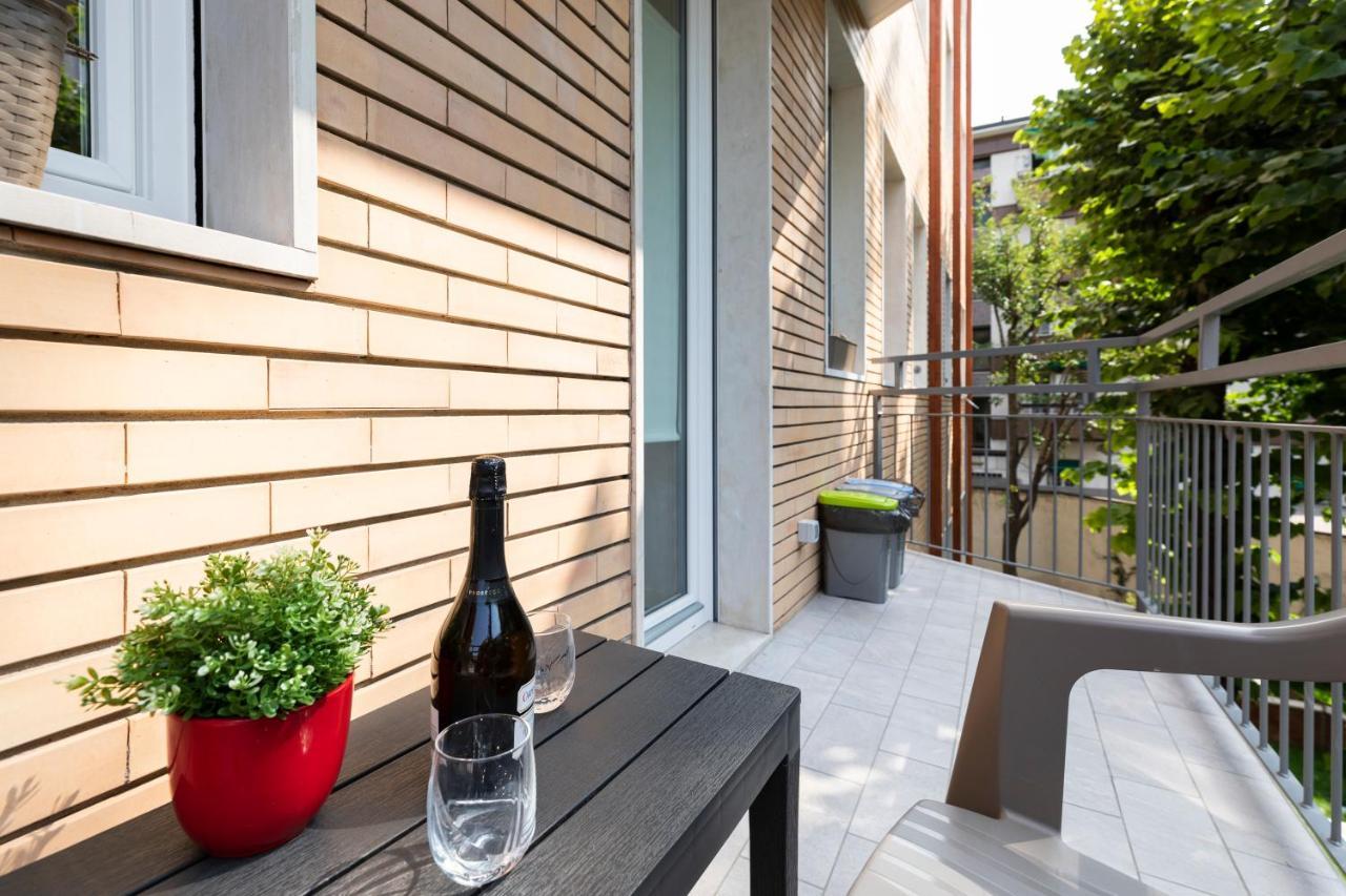 West Milan - Modern And Comfortable Apartment المظهر الخارجي الصورة